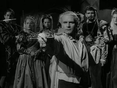 3.	Из фильма &laquo;Гамлет&raquo;, 1948. Лоуренс Оливье 