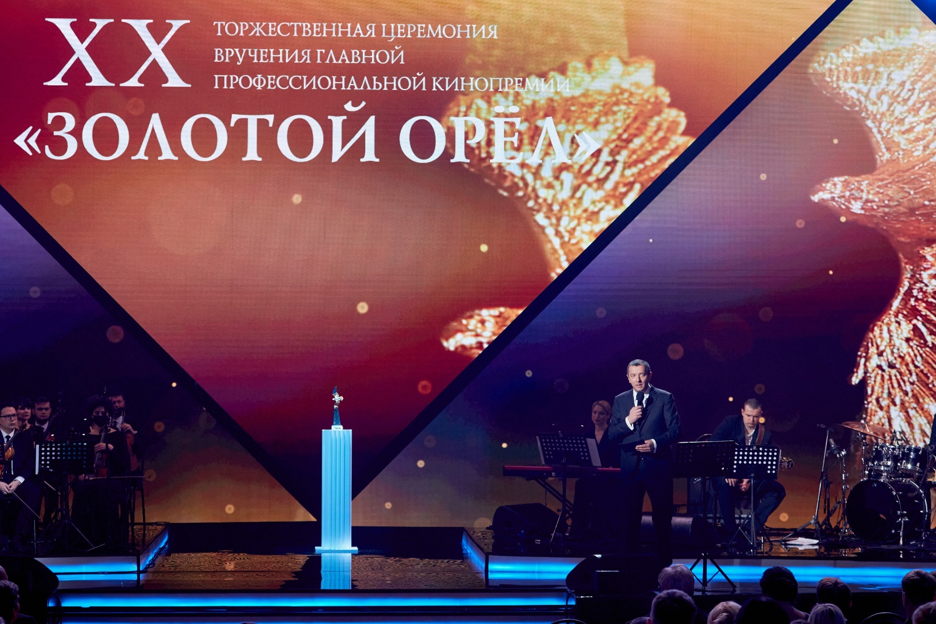 Церемония вручения премии Золотой орел 2021, Алексей Агранович