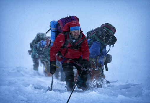 кадр из фильма "Эверест"