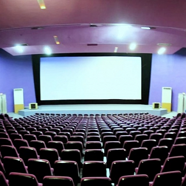 Кинотеатры поддерживают законопроект о принудительном лицензировании