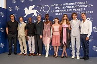 Церемония открытия 79 Венецианского кинофестиваля, команда фильма Белый шум / Joel C Ryan / Invision / AP