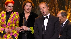 32 церемония вручения премии Европейской киноакадемии, продюсеры Сеси Демпси, Эд Гуене, Ли Магидэй, художник по костюмам Сэнди Пауэлл, «Фаворитка»